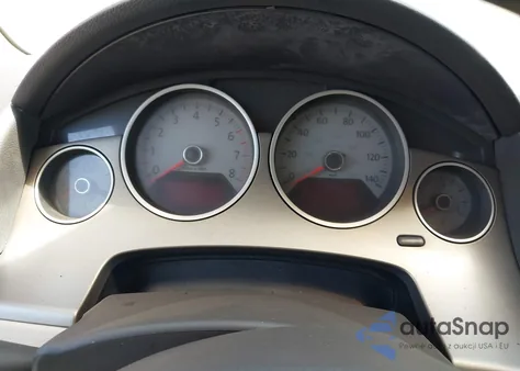 2011 Volkswagen Routan Se z USA, uszkodzony, nr VIN 2V4RW3DG0BR695240